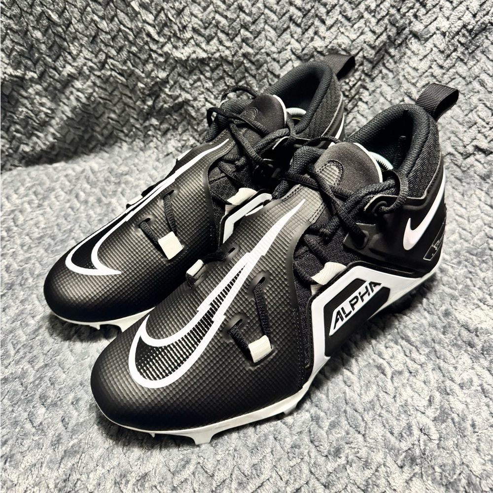 Nike alpha menace pro 3 men’s football cleats